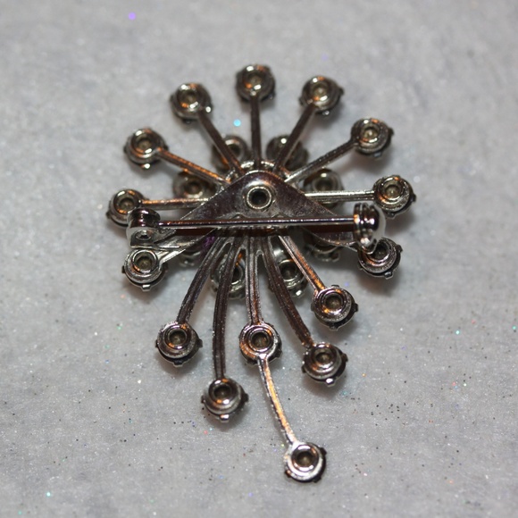 Vintage Glass Rhinestone Silver Spray Brooch Pin - Picture 3 of 3
